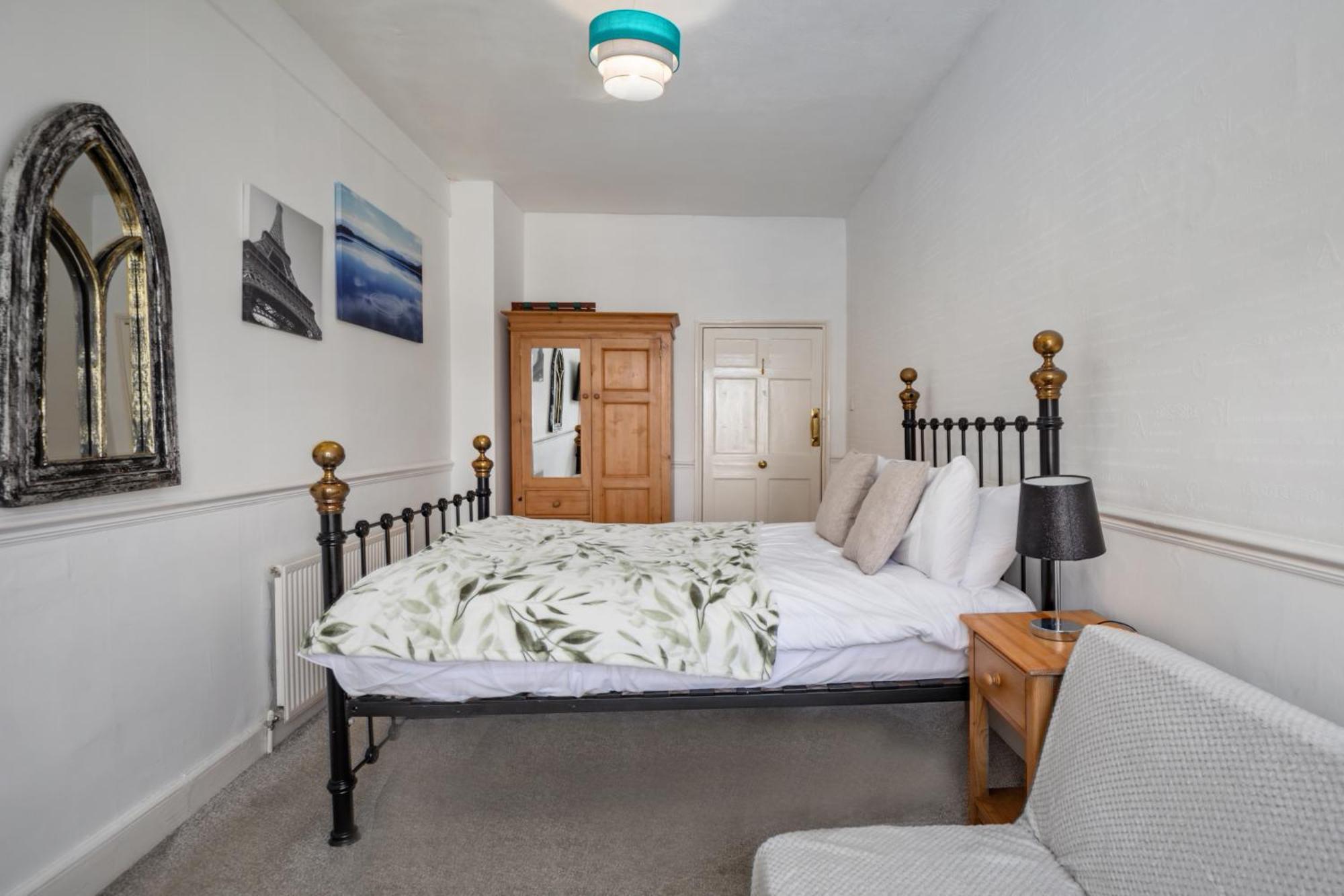 Serenity Guest House Scarborough Exteriör bild