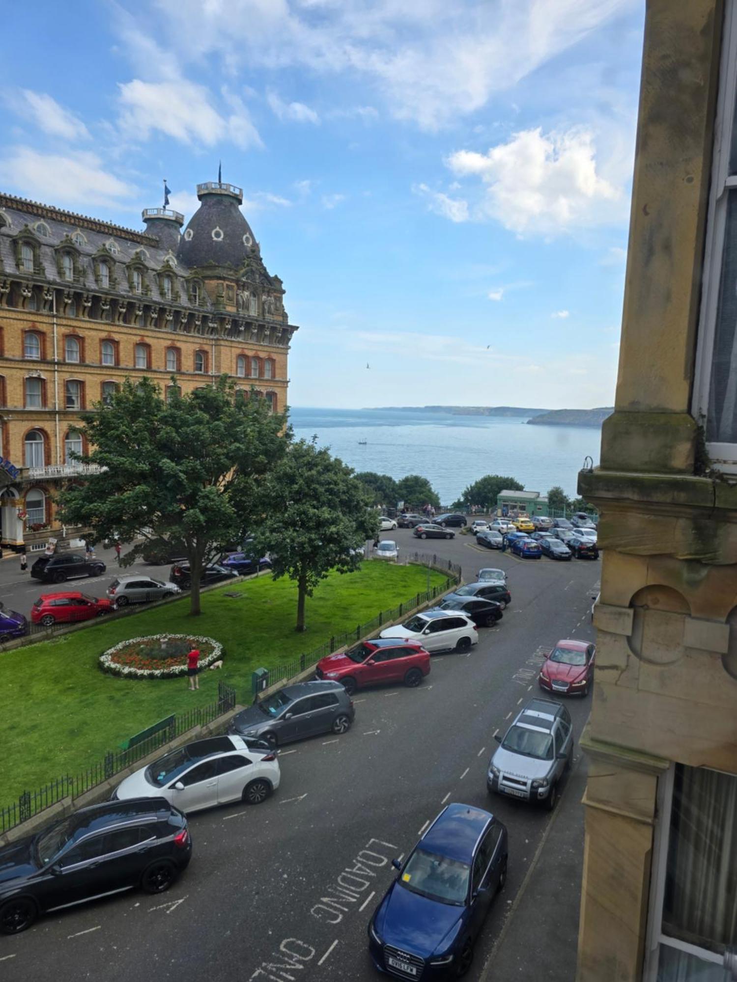 Serenity Guest House Scarborough Exteriör bild